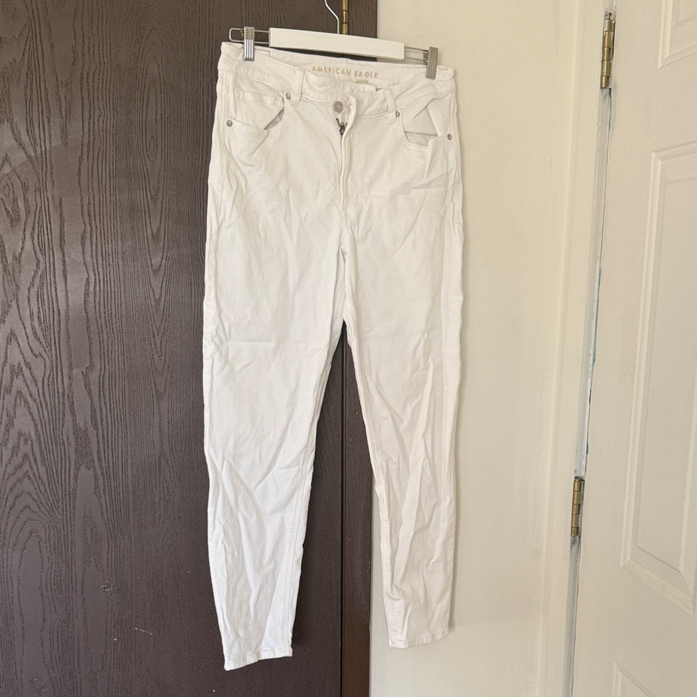 American Eagle Outfitters Women's Cream High Rise Jeans